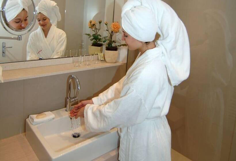 غرفة كومفورت, Wünschmann