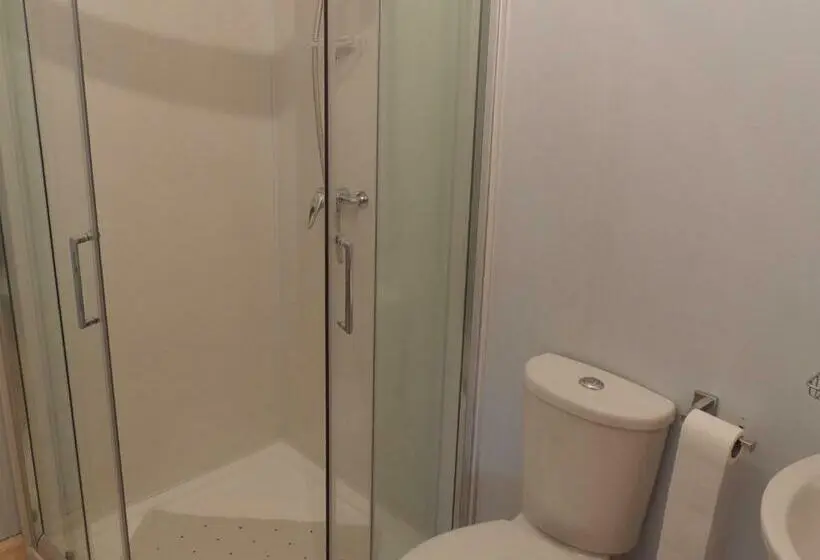 Standard-huone, Invicta House B&b