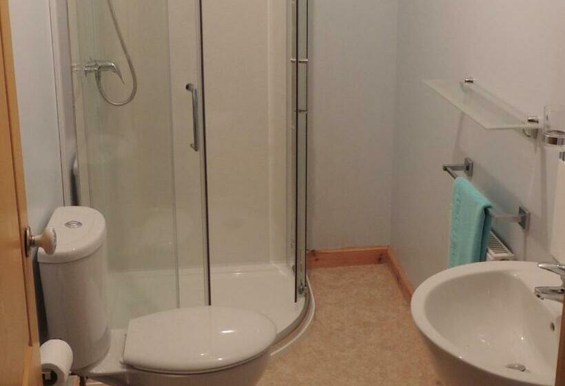 חדר סטנדרט, Invicta House B&b