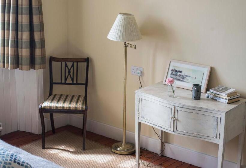 Семейный Номер Вид на Море, Murray Library Hostel