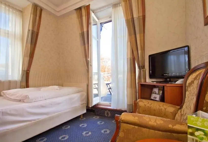 Standard Yhden Hengen Huone, Seetelhotel Villa Esplanade Mit Aurora