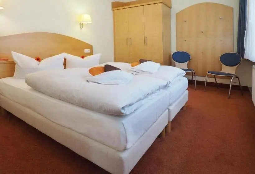 Huoneisto 1 Makuuhuone, Seetelhotel Villa Esplanade Mit Aurora