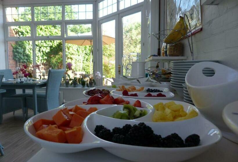 Одноместный Номер Вид на Сад, The Old Rectory B&b