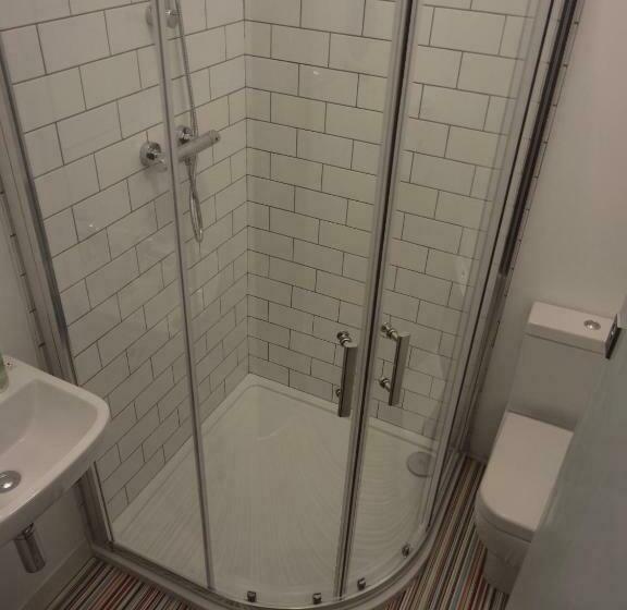 Номер Стандарт, Igloo Hybrid