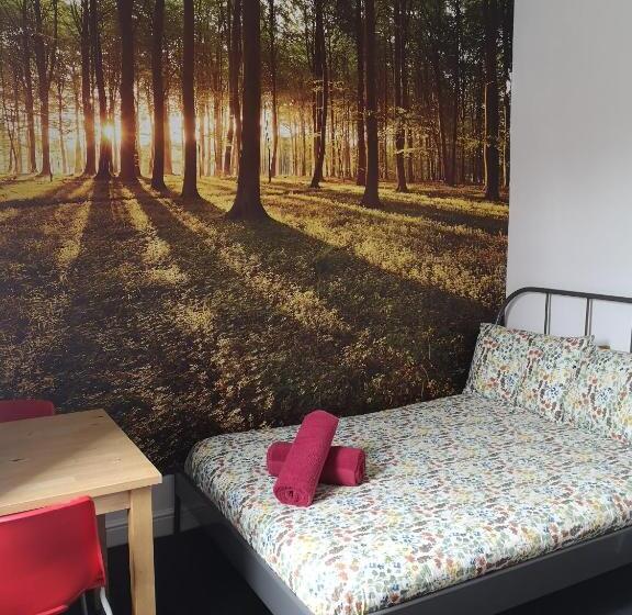 Номер Стандарт, Igloo Hybrid