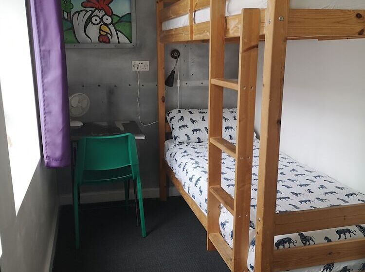 Номер Стандарт, Igloo Hybrid