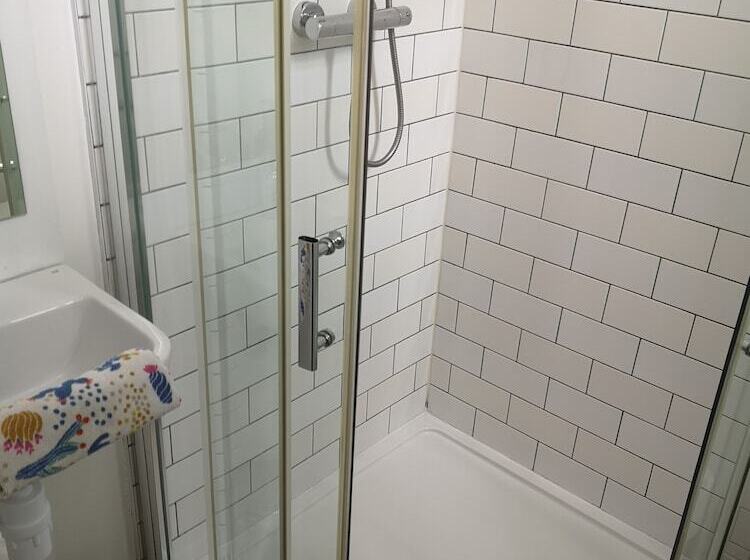 Номер Economy, Igloo Hybrid