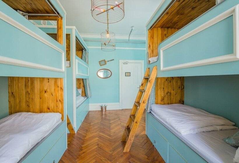 공동 객실, Mrs Potts Backpackers