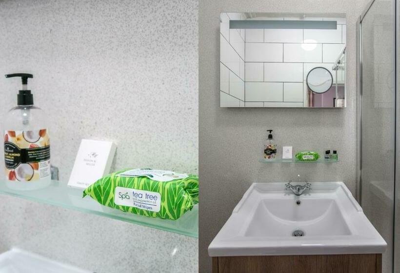 Семейный Номер, Baytree Lodge