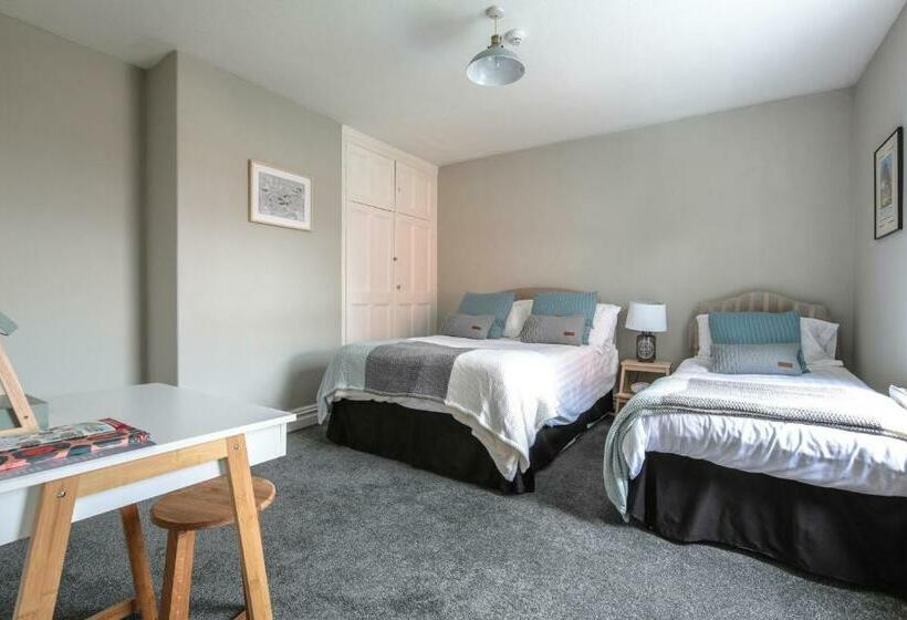 Номер Стандарт Трехместный, Baytree Lodge