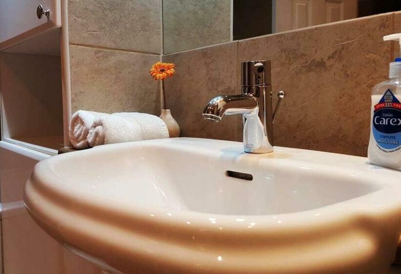 Номер Стандарт Трехместный, Baytree Lodge