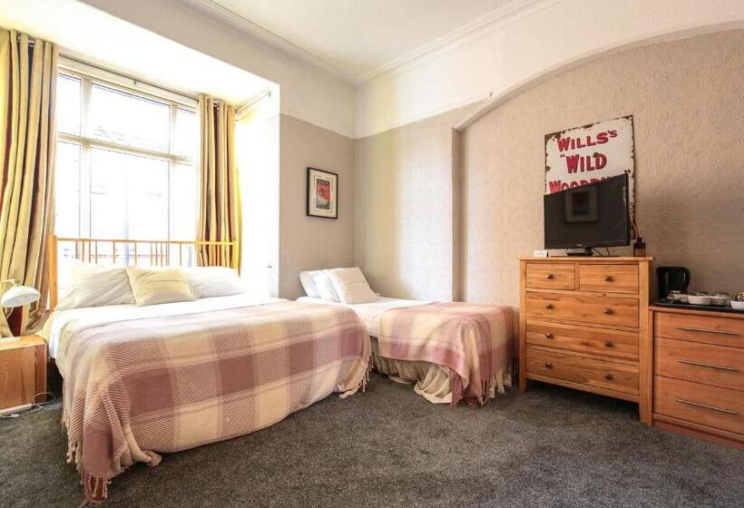 Семейный Номер, Baytree Lodge