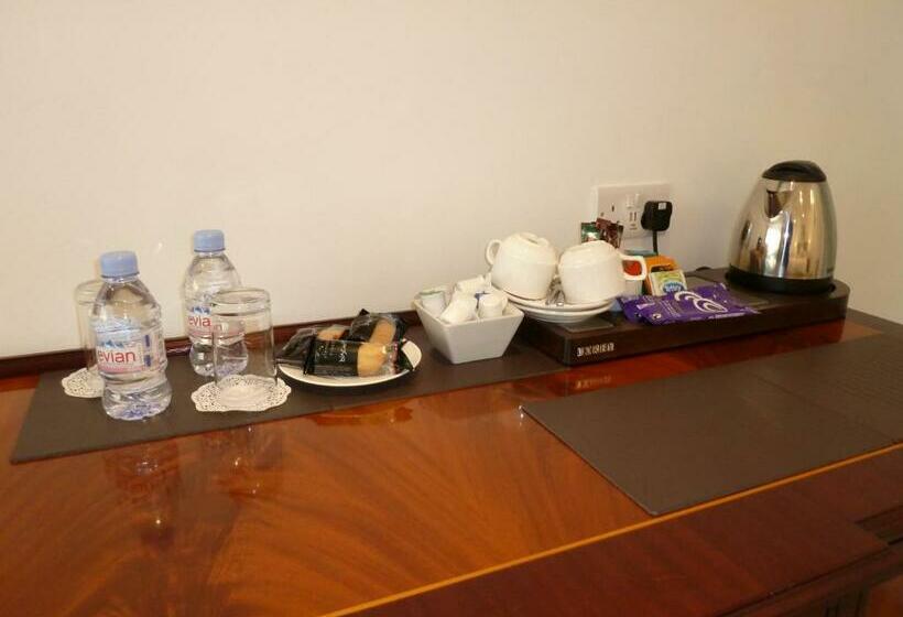 패밀리 스위트, Cameron House