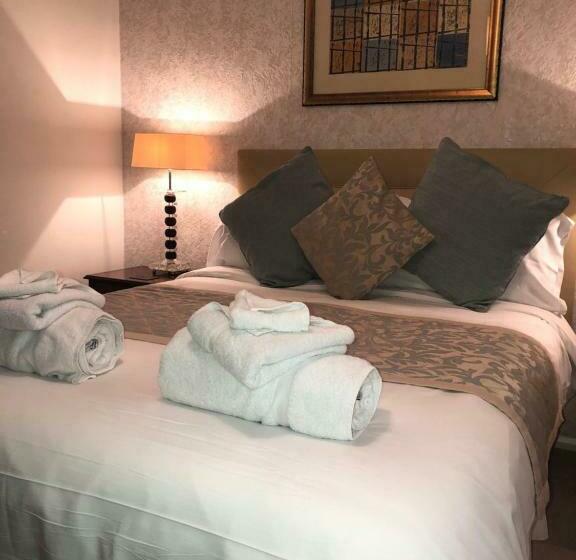 스탠다드 룸 킹사이즈 침대, Cameron House