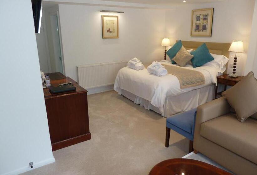 패밀리 스위트, Cameron House