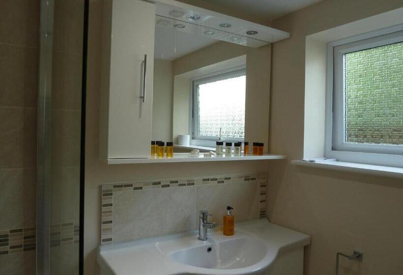 패밀리 스위트, Cameron House