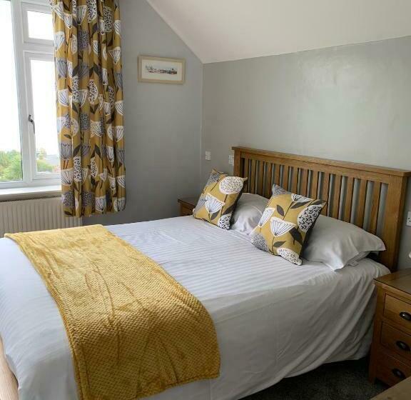 غرفة قياسية سرير كينج, Chy An Gwedhen