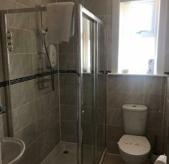 غرفة قياسية مطلّة علي البحر, Chy An Gwedhen