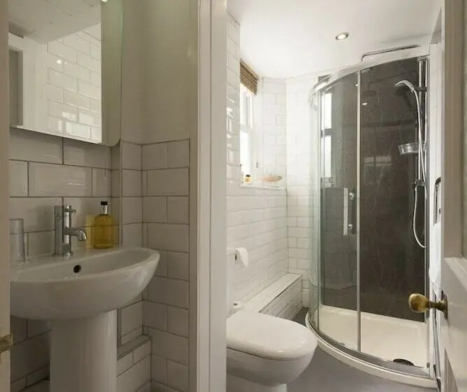 Habitación Estàndard Individual, Cliftons Guest House