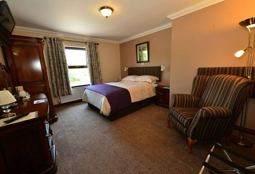 标准间, Corrigans Shore House