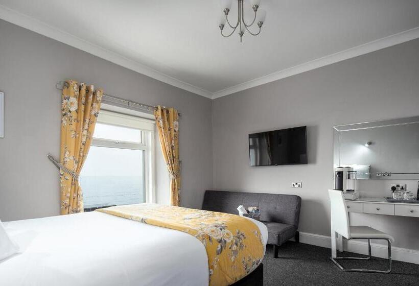 带大床的标准间, Pebble House