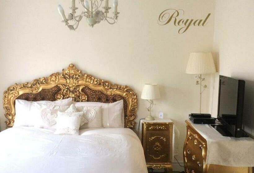 Номер Deluxe с Балконом, Rowan Park Lodge