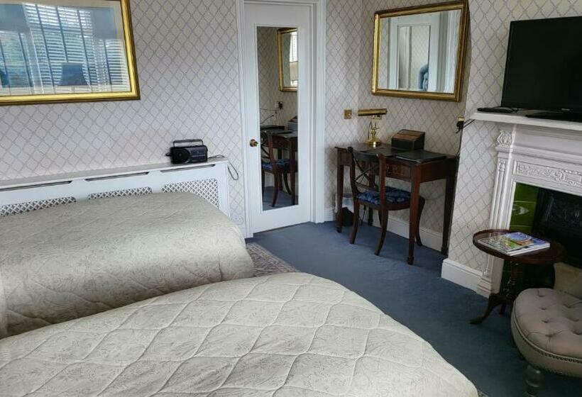 수피리어 룸, Sutherland House