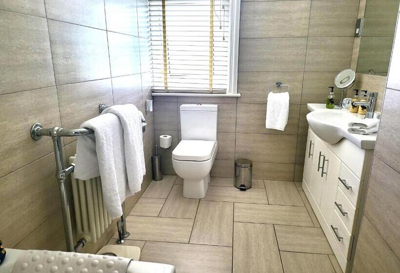 수피리어 룸, Sutherland House