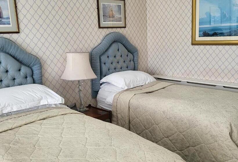 수피리어 룸, Sutherland House