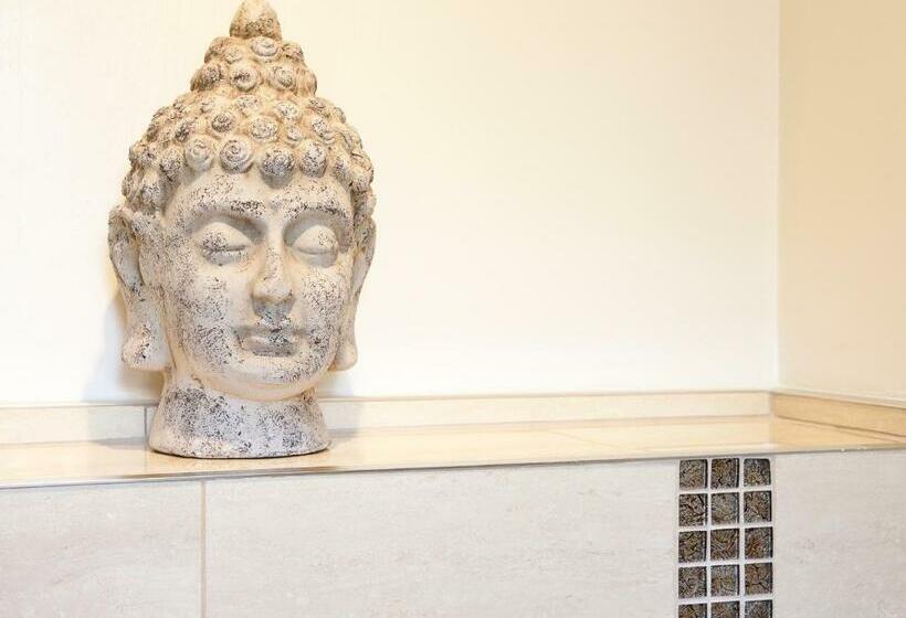 带大床的标准间, The Old Kiln House