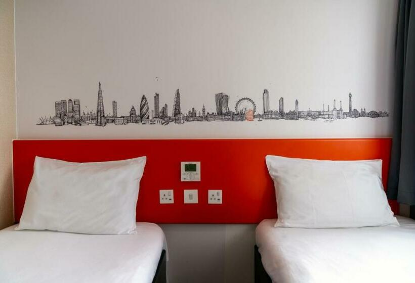 اتاق استاندارد, Easyhotel Croydon