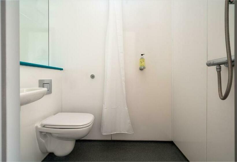 Camera Standard, Easyhotel Croydon