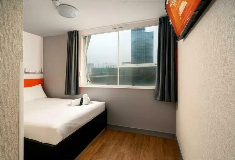 Standard-invahuone, Easyhotel Croydon