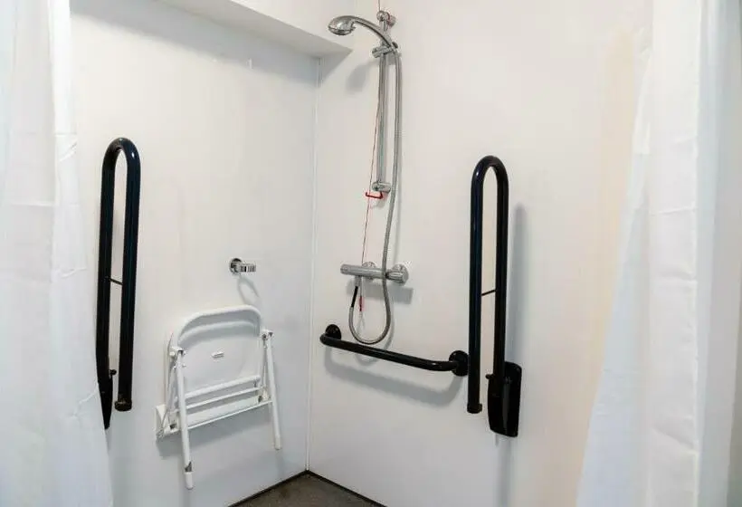 Standard-invahuone, Easyhotel Croydon
