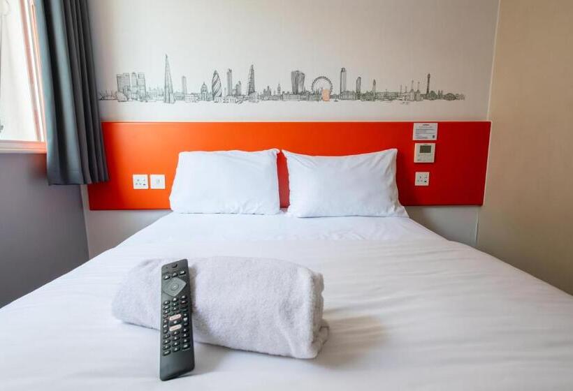 Camera Standard, Easyhotel Croydon