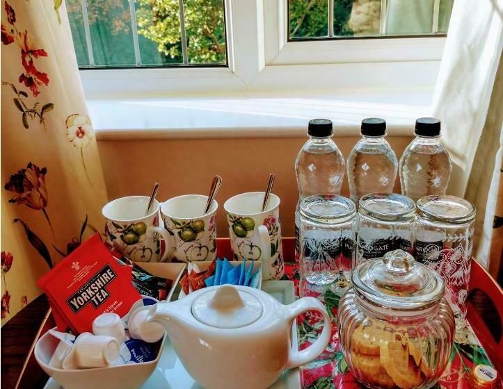 デラックススイート, Grove House Bed & Breakfast