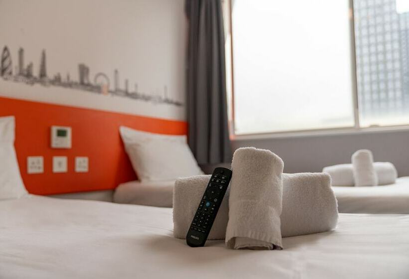 اتاق استاندارد, Easyhotel Croydon