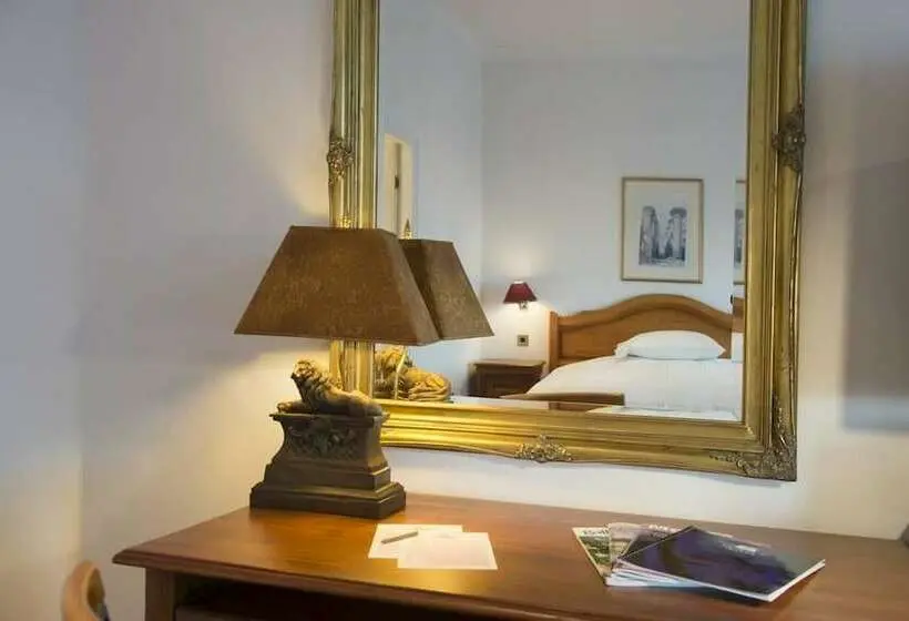 Deluxe-huone, Regency