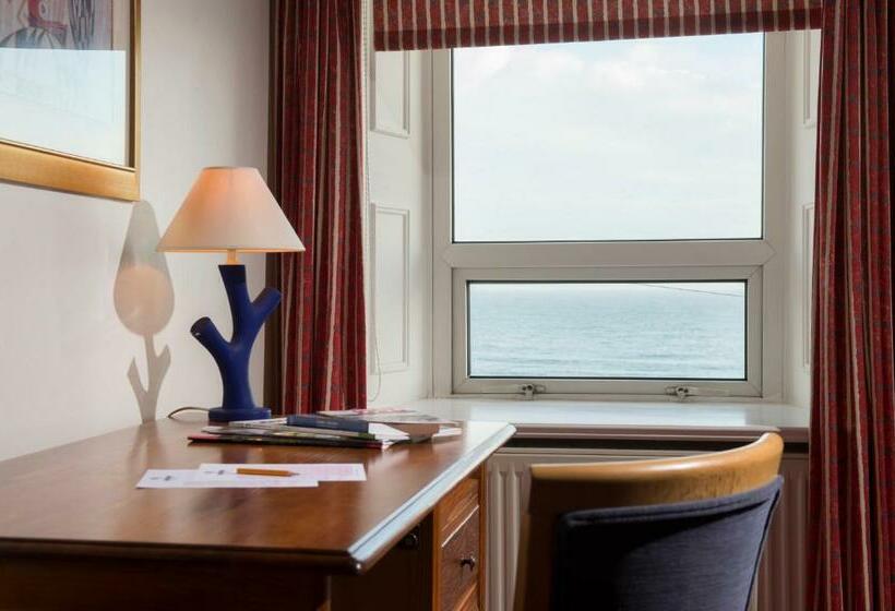 חדר סטנדרט, Regency