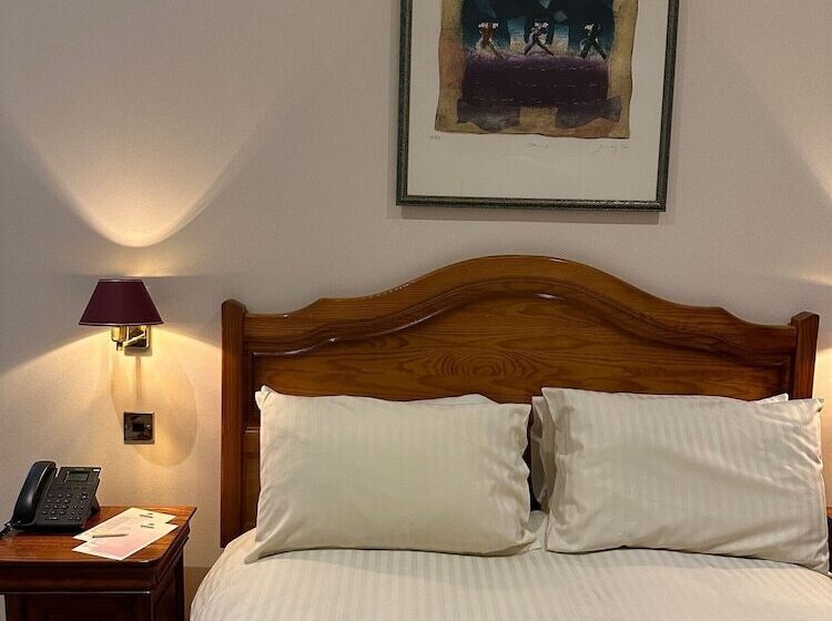 חדר דלוקס, Regency