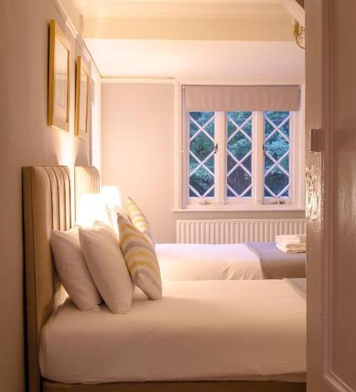 اتاق لوکس, The Alverbank