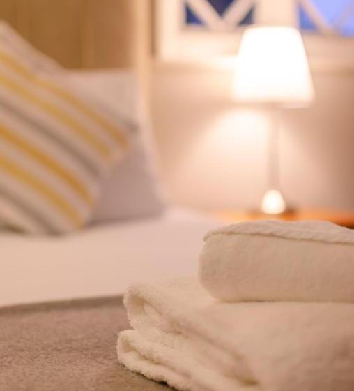 اتاق لوکس, The Alverbank