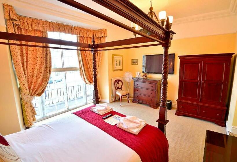 غرفة ديلوكس عائلية, The Angel