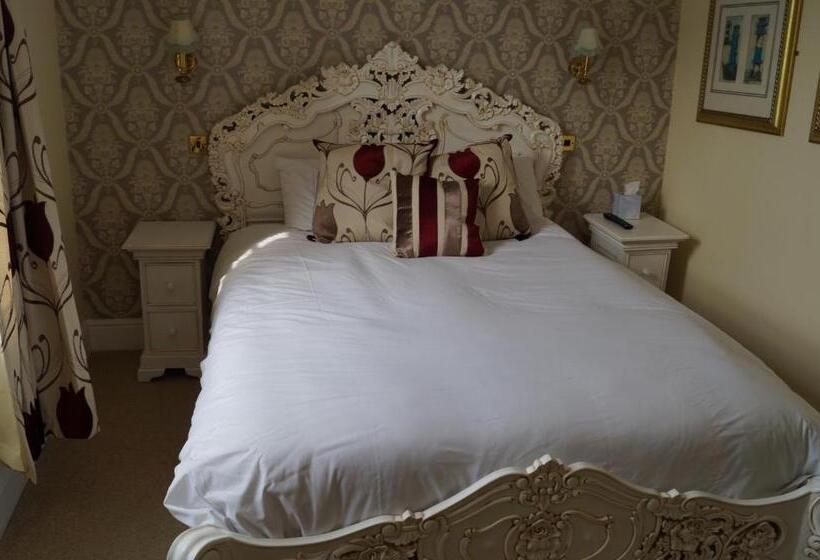 غرفة قياسية, The Angel