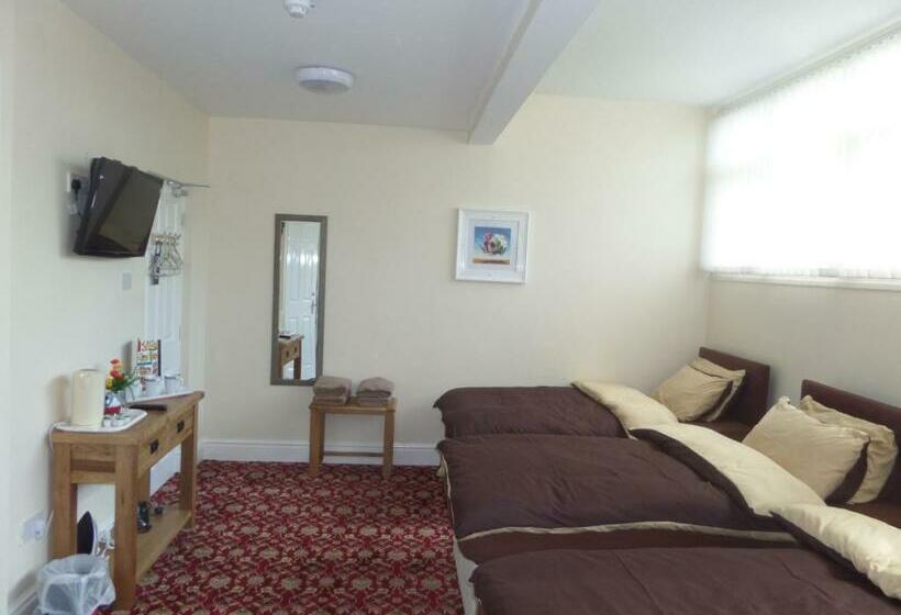 Номер Стандарт Трехместный, The Cabbage Hall