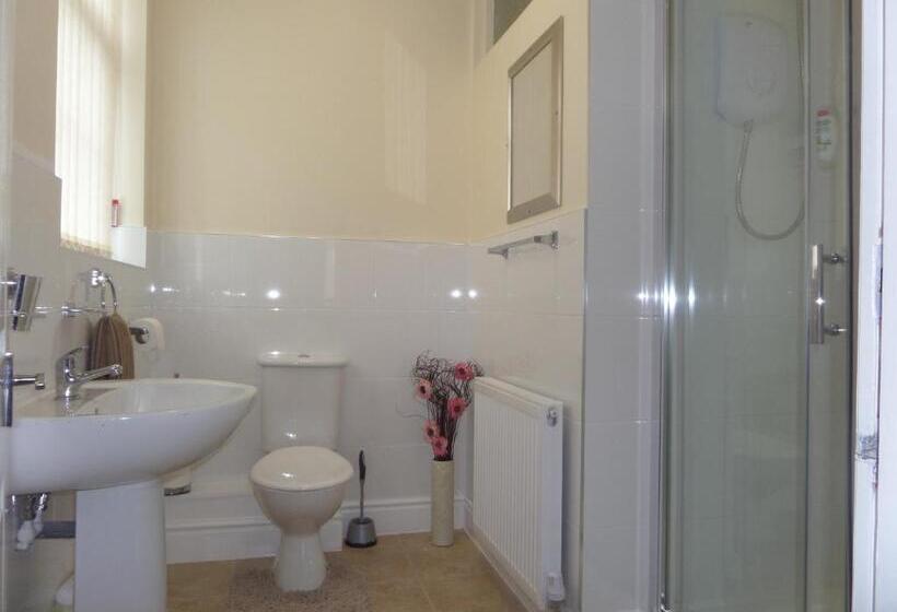 Номер Стандарт Индивидуальный, The Cabbage Hall