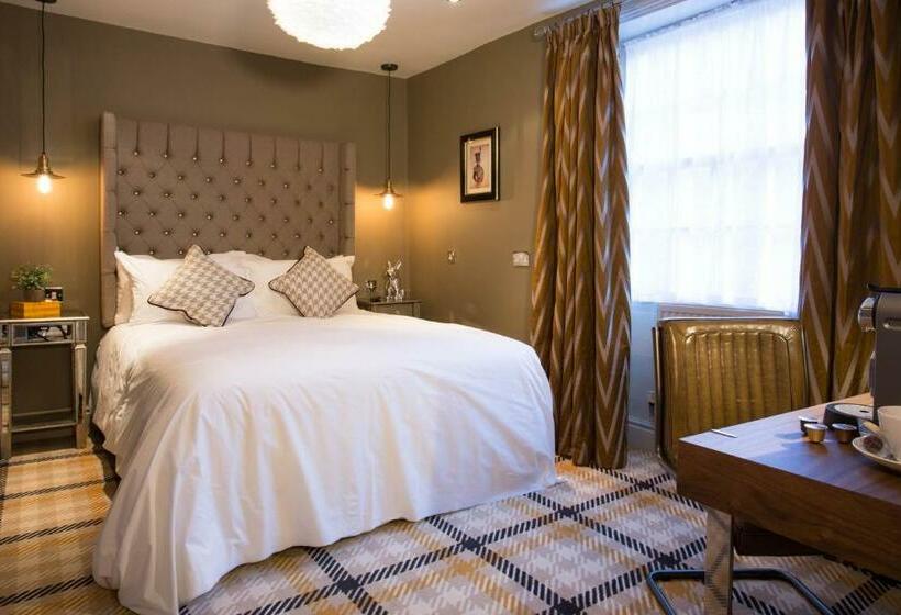 جناح, The King S Head