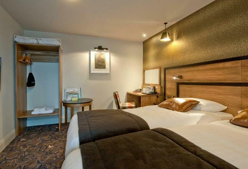 Семейный Номер, The Saltoun Inn