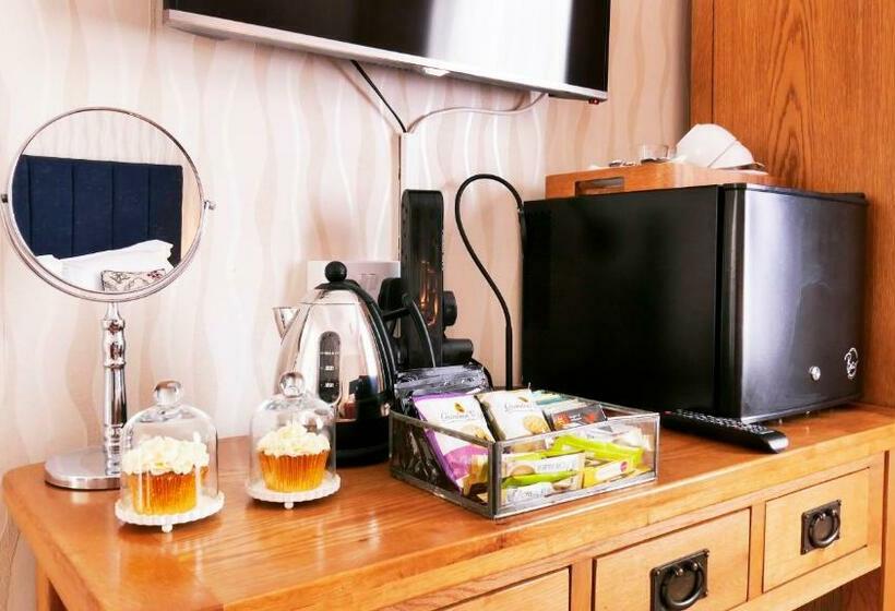 اتاق لوکس با تخت بزرگ, Marmalade Bed & Breakfast