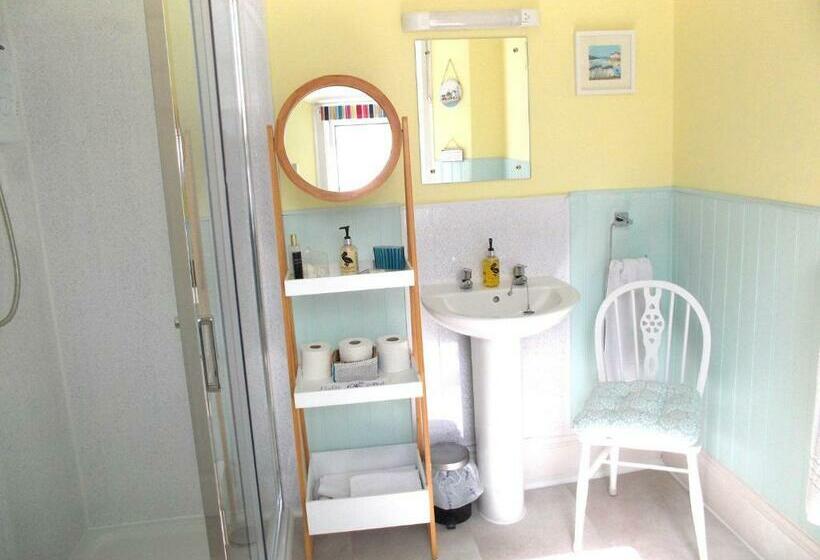 اتاق لوکس با تخت بزرگ, Marmalade Bed & Breakfast